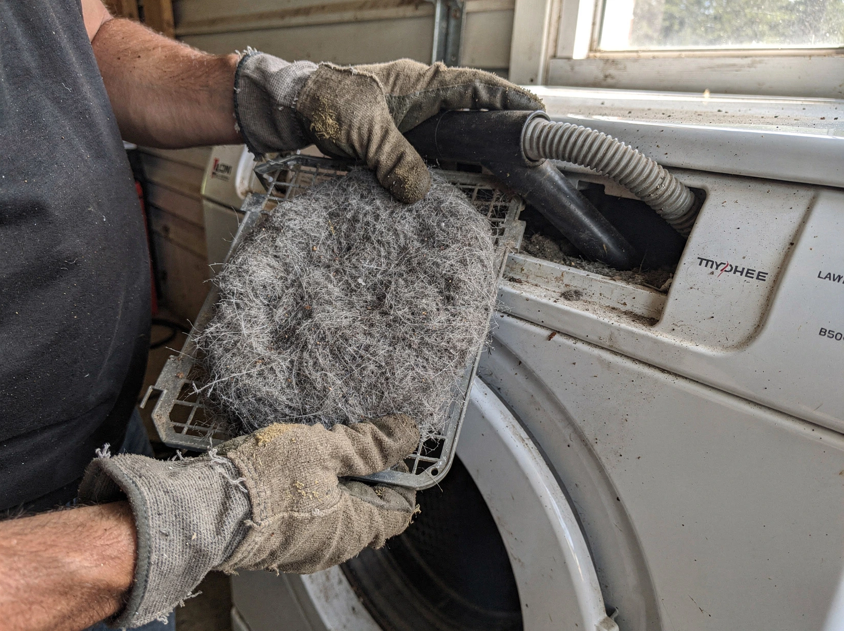 Cleaning Dryer Lint Trap service in Hemet, CA